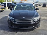 Used 2020 Ford Fusion SE image 2