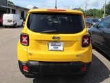 Used 2016 Jeep Renegade Latitude image 6