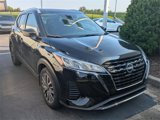 Used 2024 Nissan Kicks SV image 2