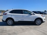 Used 2024 Ford Edge SEL w/ Convenience Package image 4