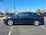 Used 2012 Toyota Camry SE image 2