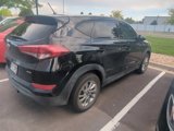 Used 2018 Hyundai Tucson SE image 2