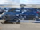 Used 2016 Nissan Rogue SV image 2