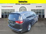 Used 2017 Chrysler Pacifica Touring-L w/ Tire & Wheel Group image 5