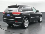 Used 2017 Jeep Grand Cherokee Limited w/ Luxury Group II image 3