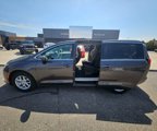 Used 2023 Chrysler Voyager LX image 5