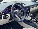 Used 2022 Porsche Cayenne Coupe image 4