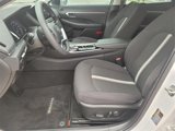 Certified 2022 Hyundai Sonata SEL w/ Cargo Package image 3