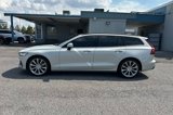 Used 2020 Volvo V60 T5 Momentum image 4