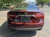Used 2018 Toyota Avalon Limited image 3