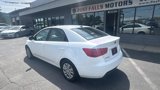 Used 2012 Kia Forte EX image 2
