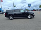 Used 2016 Chevrolet Suburban LT image 2
