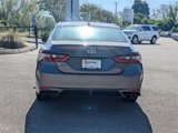 Used 2023 Toyota Camry SE image 4