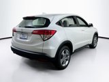 Used 2022 Honda HR-V LX image 5