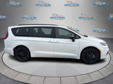 New 2025 Chrysler Pacifica Premium image 2