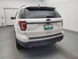 Used 2017 Ford Explorer XLT w/ Equipment Group 202A image 6