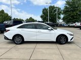 Used 2024 Hyundai Elantra SEL image 5