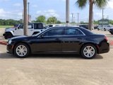 Used 2021 Chrysler 300 Touring L image 4