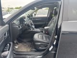 Used 2022 MAZDA CX-5 AWD 2.5 S w/ Premium Package image 2