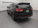 Used 2017 Kia Sorento EX image 5
