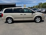 Used 2015 Dodge Grand Caravan SE image 2