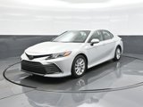 Used 2022 Toyota Camry LE image 3
