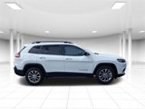 Used 2022 Jeep Cherokee Latitude Lux w/ Sun & Sound Group image 2