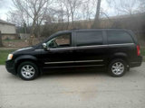 Used 2010 Chrysler Town & Country Touring w/ Safetytec Group image 2