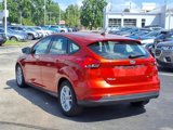 Used 2018 Ford Focus SE image 4