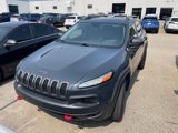 Used 2017 Jeep Cherokee Trailhawk w/ Comfort/Convenience Group image 6