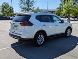 Used 2020 Nissan Rogue SV image 4
