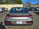 New 2025 Hyundai Elantra SE image 6