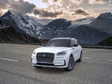 New 2025 Lincoln Corsair Grand Touring image 2