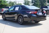 Used 2021 Toyota Camry SE w/ Cold Weather Package image 5