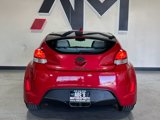 Used 2013 Hyundai Veloster image 6