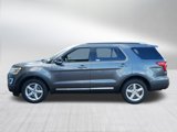 Used 2017 Ford Explorer XLT w/ Equipment Group 202A image 4