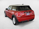 Used 2016 MINI Cooper 2-Door Hardtop image 3