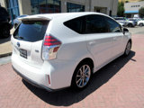 Used 2017 Toyota Prius V image 2