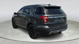Used 2016 Ford Explorer XLT image 3