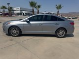 Used 2017 Hyundai Sonata SE image 2