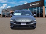 New 2025 Hyundai Elantra SE image 2