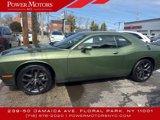Used 2022 Dodge Challenger SXT w/ Blacktop Package image 2