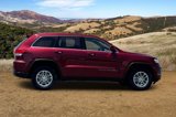 Used 2018 Jeep Grand Cherokee Laredo image 3