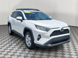 Used 2020 Toyota RAV4 XLE image 4