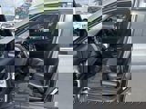 Used 2018 Nissan Rogue SL image 2