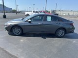 Used 2024 Hyundai Elantra SEL image 4