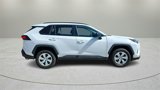 Used 2021 Toyota RAV4 LE image 2