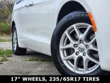 Certified 2023 Chrysler Voyager LX image 3