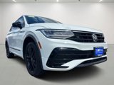Used 2022 Volkswagen Tiguan SE R-Line image 3