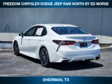 Used 2021 Toyota Camry SE image 3